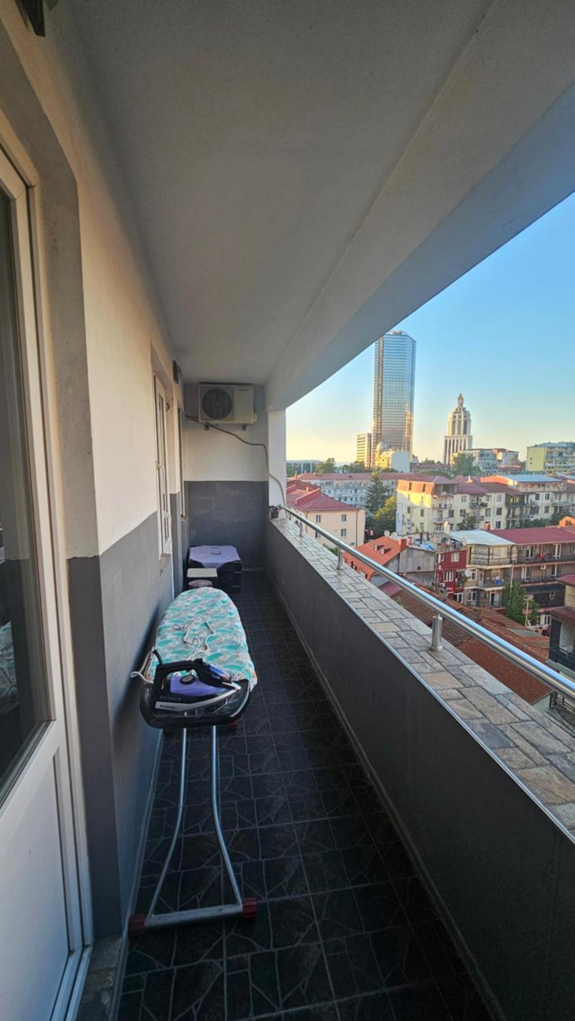 Nukri-2017 Apartamento Batumi Exterior foto