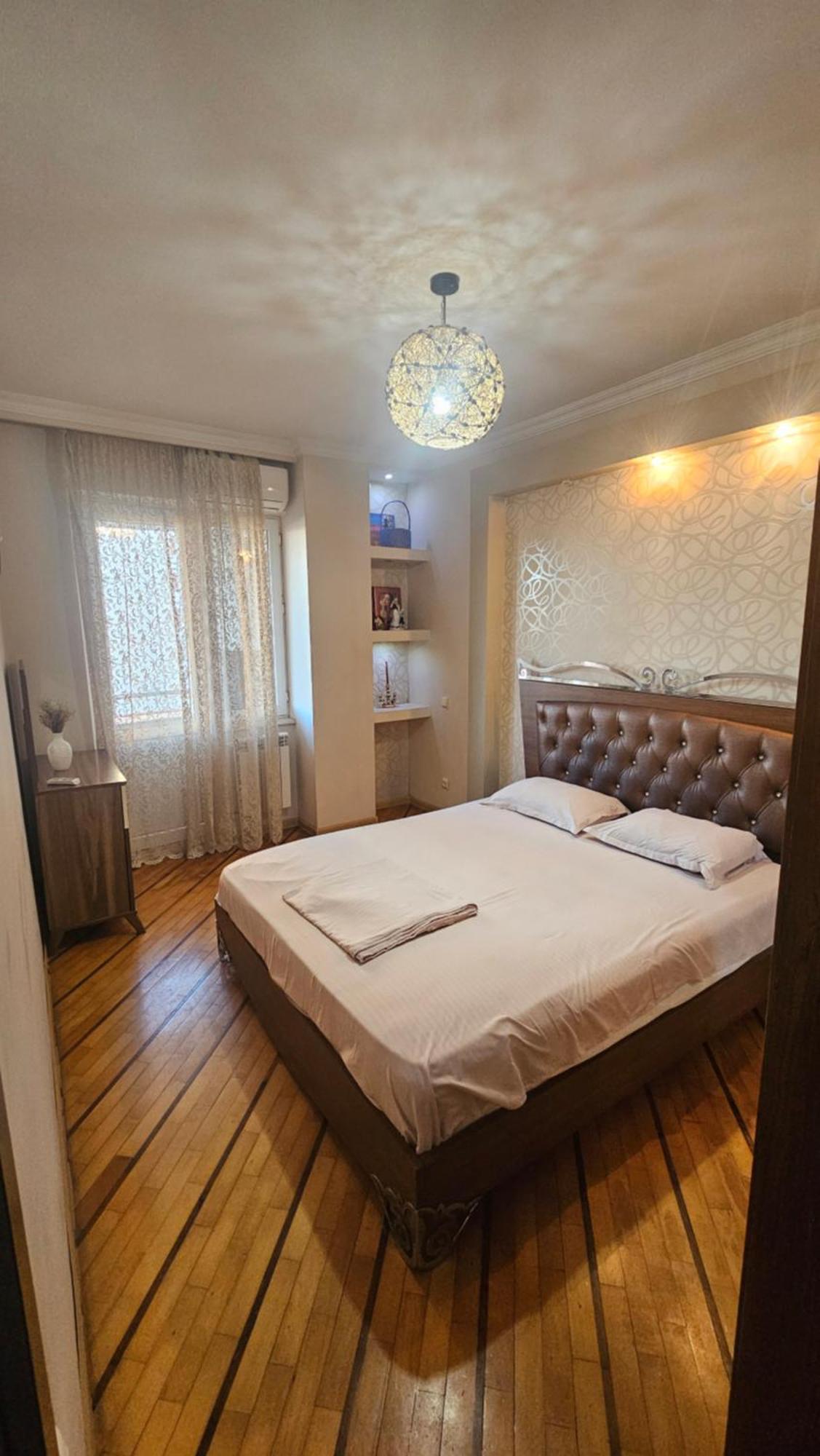 Nukri-2017 Apartamento Batumi Exterior foto
