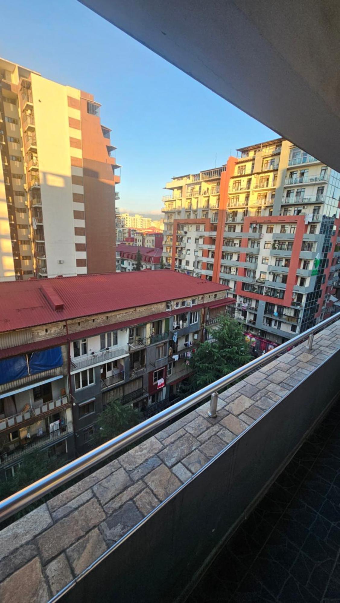 Nukri-2017 Apartamento Batumi Exterior foto